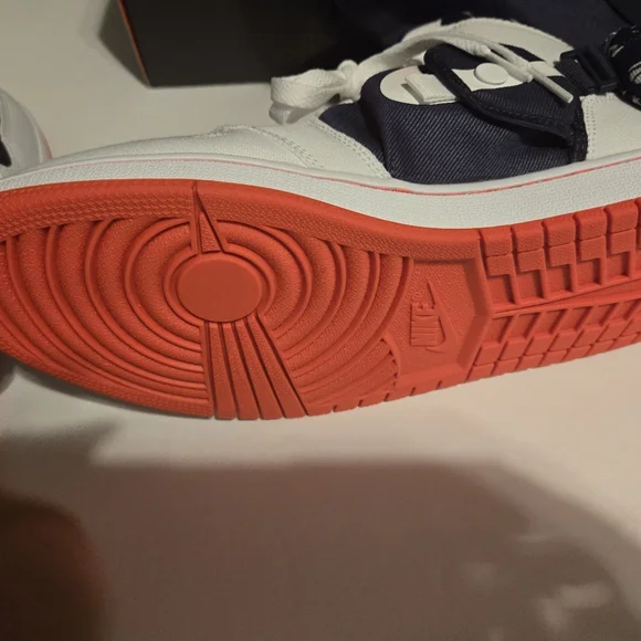 Air Jordan 1 Utility